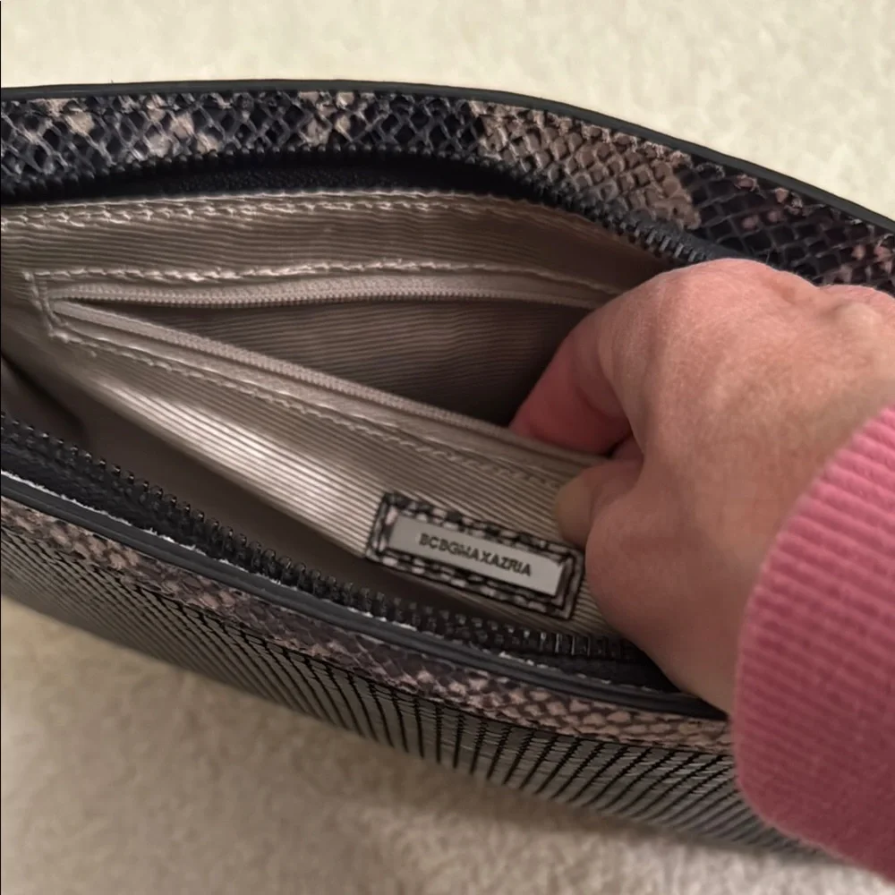 BCBGMaxAzria Black Chain Link and Snake Print Clutch with Tassel - Picture 6 of 6